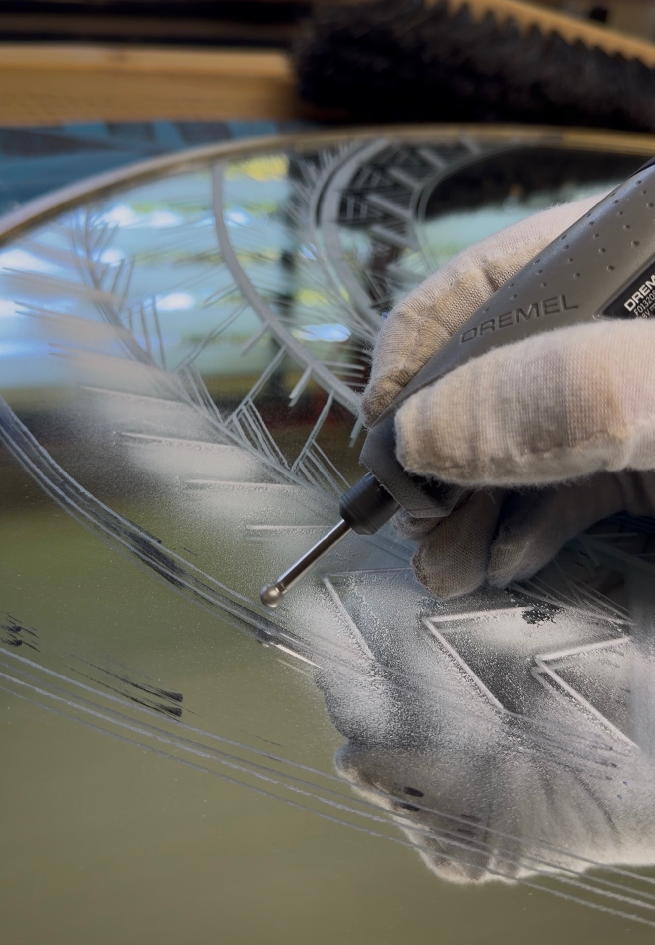 Etching the mirror with a diamond burr